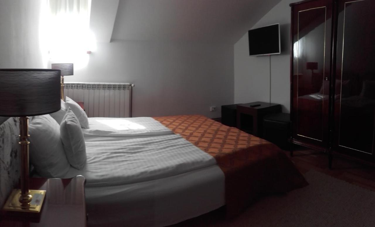 Casa Bota Otel Vişeu de Sus Dış mekan fotoğraf
